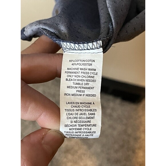 Van Heusen Studios Slim Fit Men’s XL Blue Long Sleeve Button Up Dress Shirt Used - Picture 4 of 6